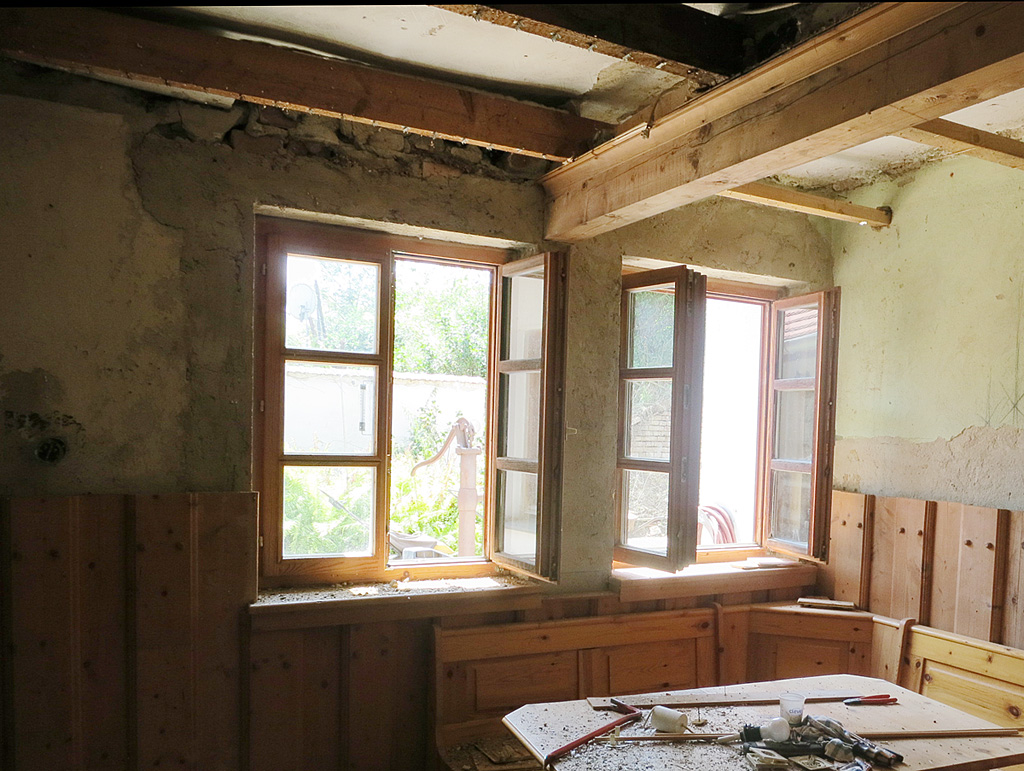 Küche Fensterfront vor der Renovierung